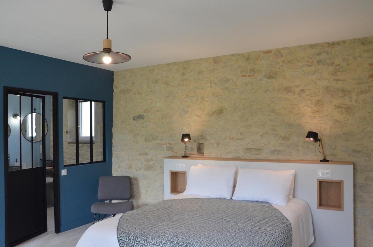 Au Petit Grain Bed & Breakfast Coutures  ภายนอก รูปภาพ